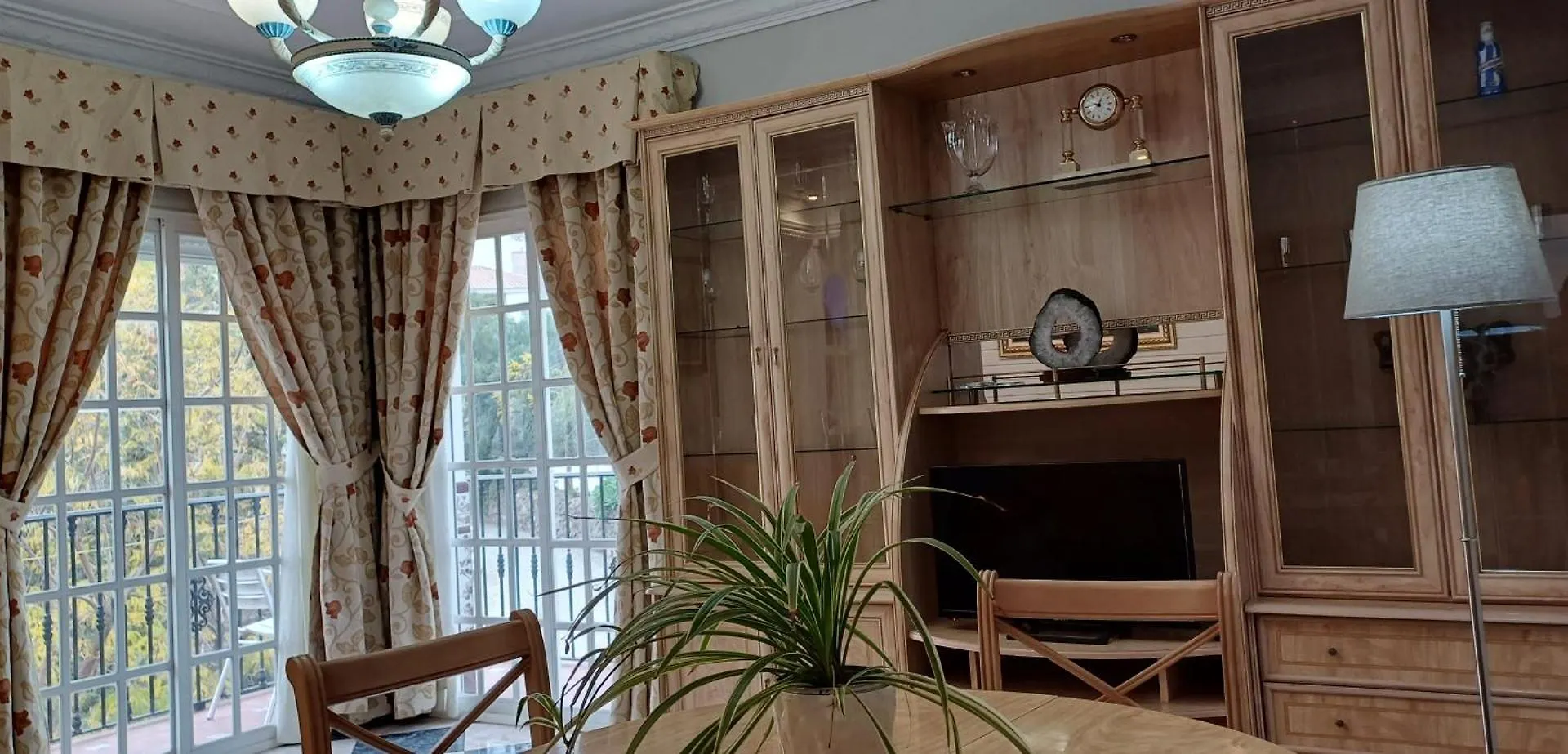 Apartmán Piso En Arenas De Velez Màlaga