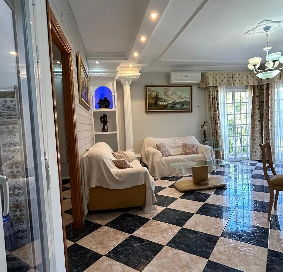 Apartmán Piso En Arenas De Velez Màlaga