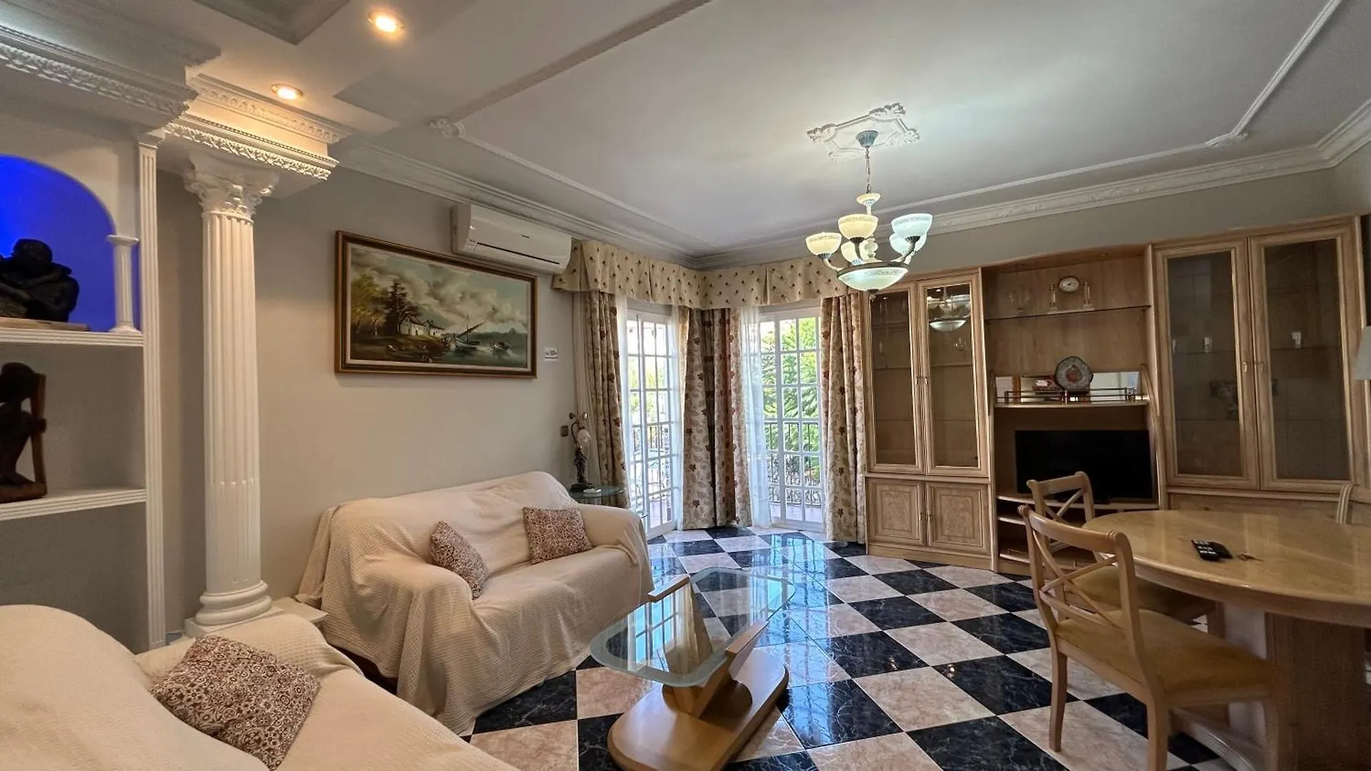 Apartmán Piso En Arenas De Velez Màlaga
